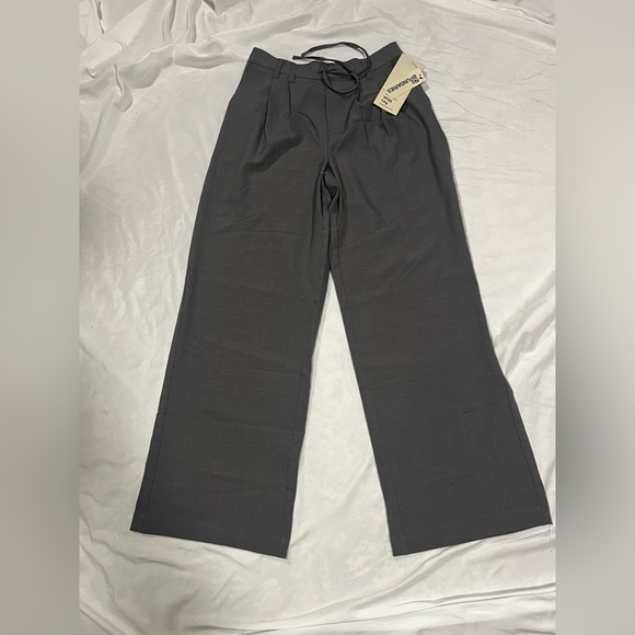 No Boundaries Charcoal Wide-Leg Pants - Picture 1 of 4